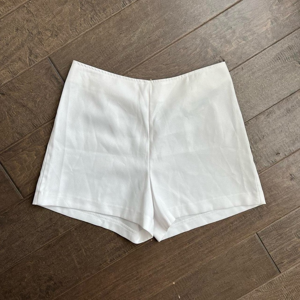 90s vintage Point of View white shorts 🍦🍦